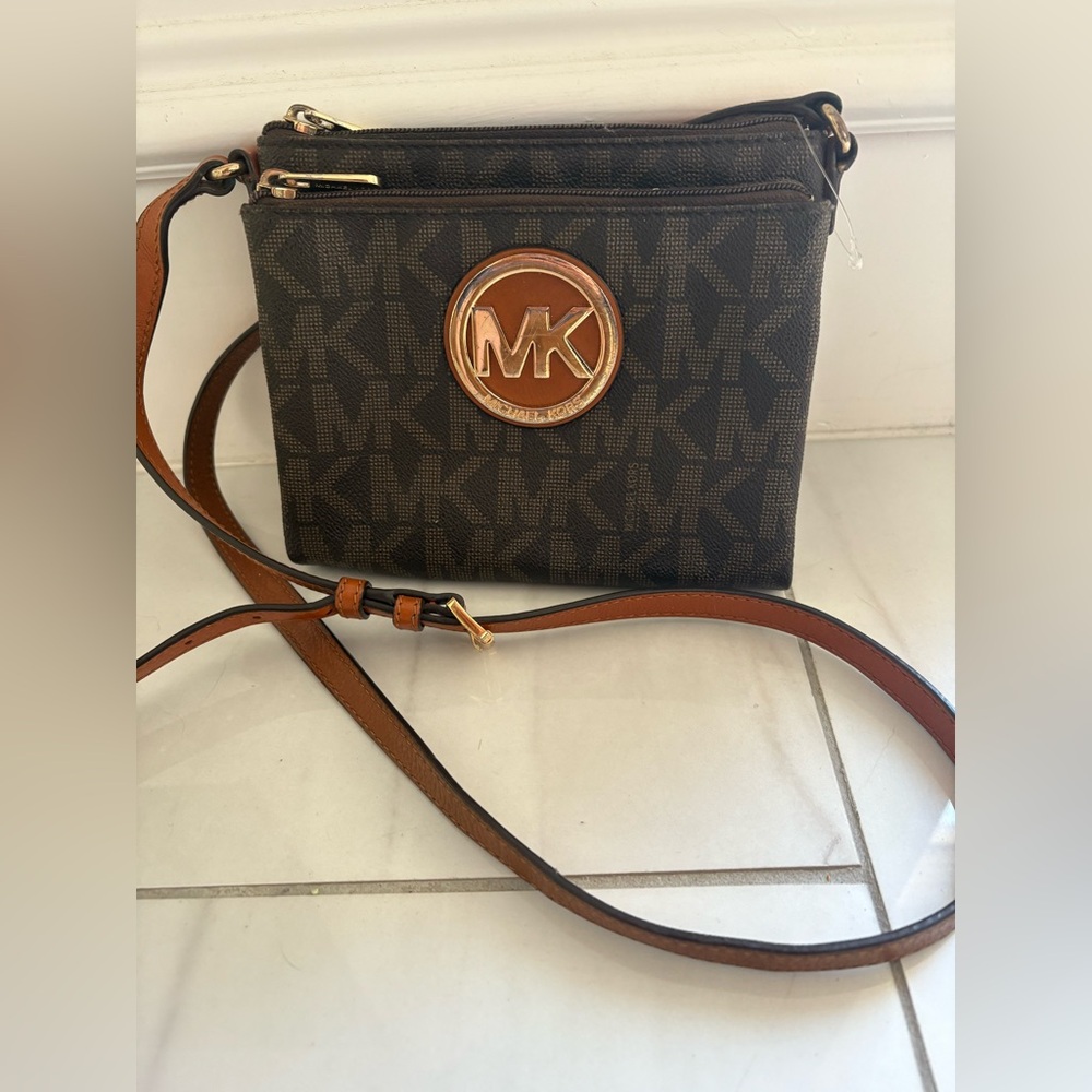 Michael Kors Fulton Crossbody Bag